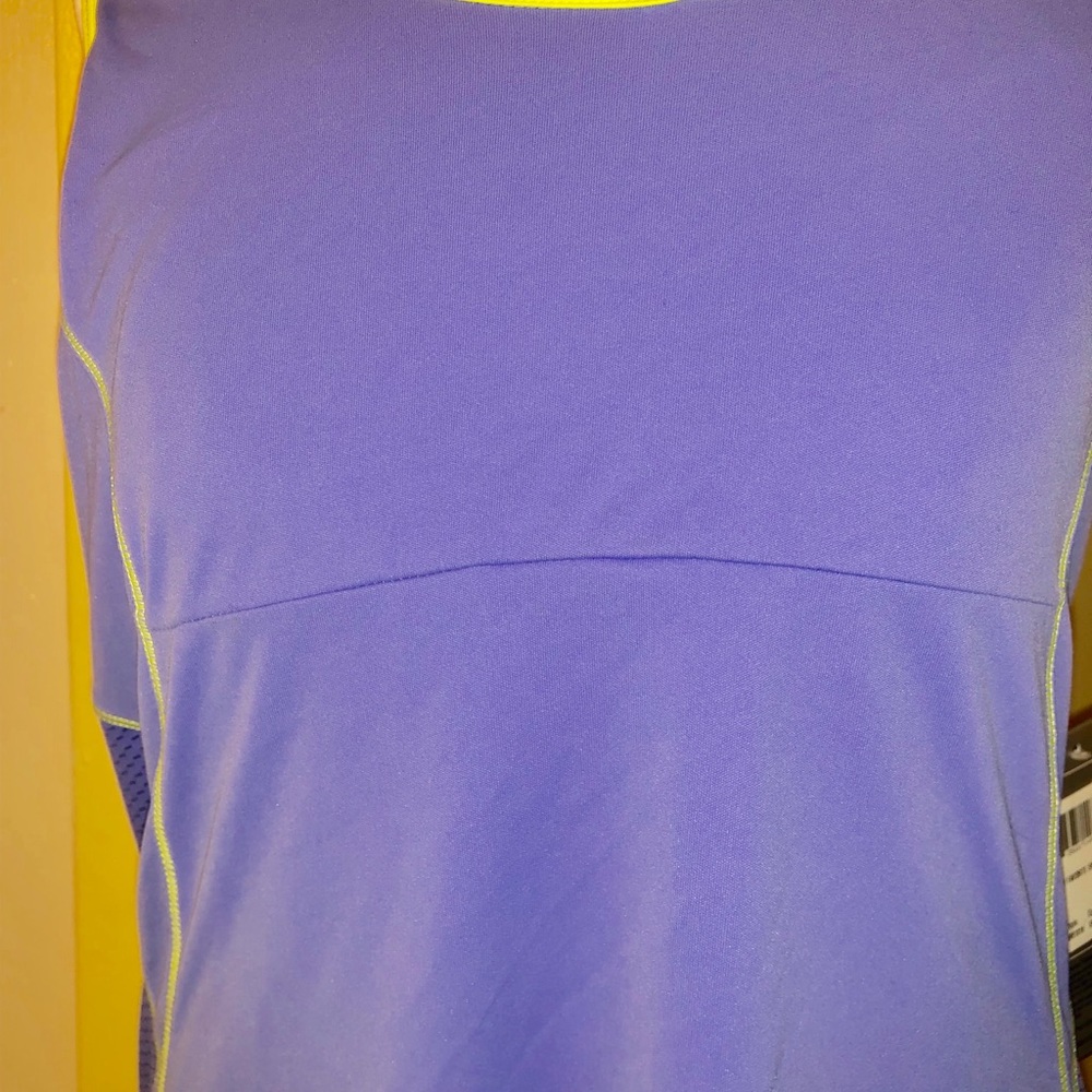 Asics Racer Back Tank Top - Picture 2 of 8